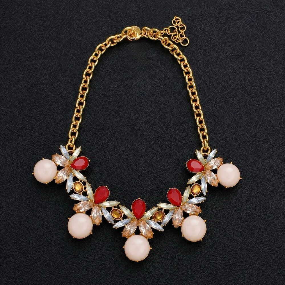 LEE x Lee Angel Vintage Style Flower Statement Bib Necklace